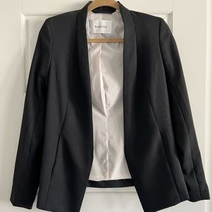 Aritzia Babaton Black Blazer